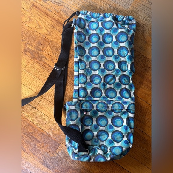 Lululemon yoga mat bag - Picture 1 of 5